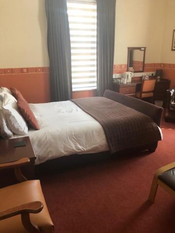 The Edwardian Lodge Guest House Salisbury Buitenkant foto